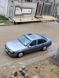 أوبل فكترا موديل 93  حجم 16محرك شرط كير شرط  قفل مركزي جوم كهرب  مبيها...