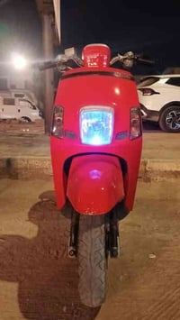 بوليسي نازل للبيع واحد على واحد واحد و 150 وبيها مجال وبالخير علي ياخذ...