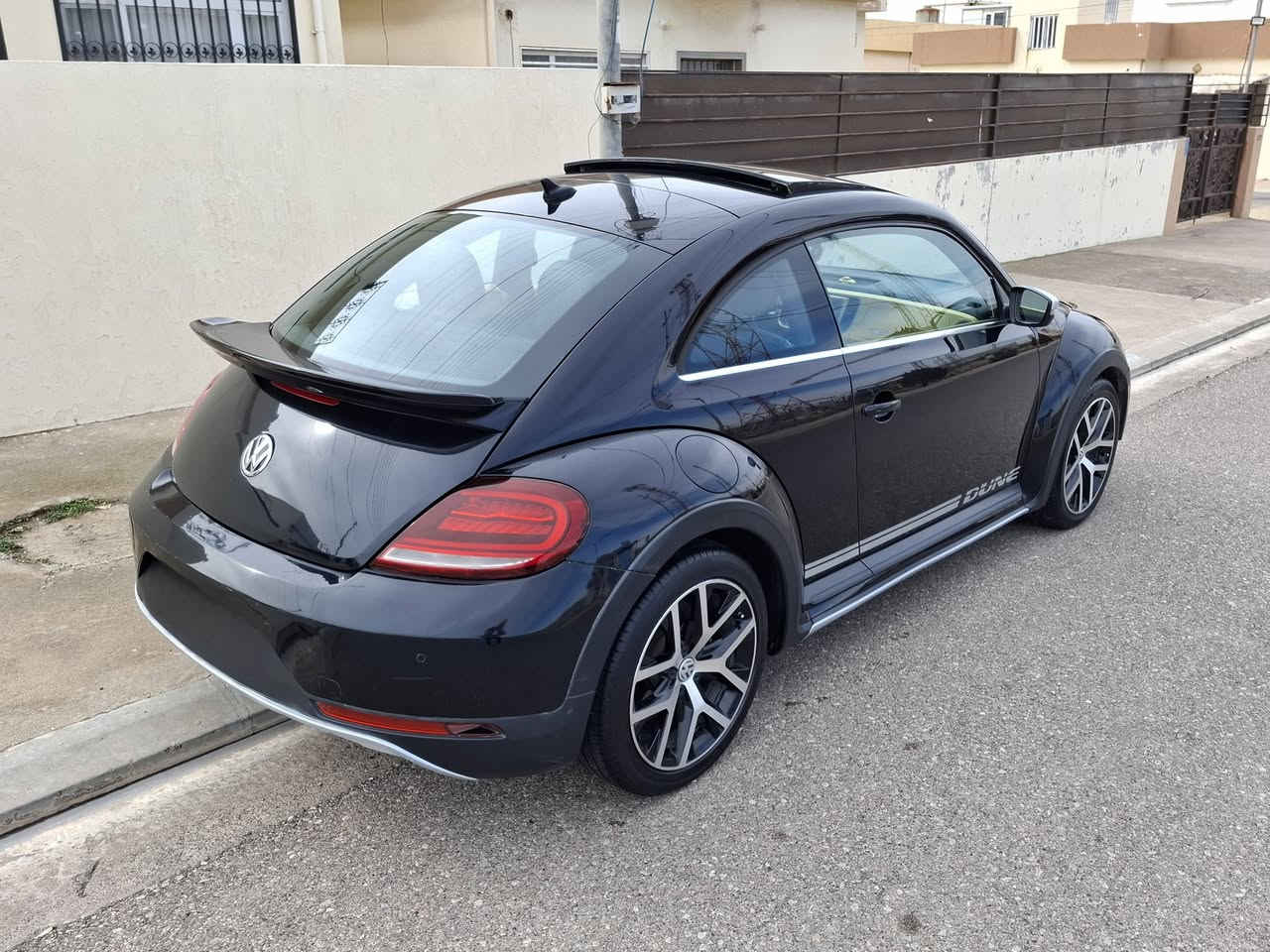 السلام عليكم ورحمة الله وبركاته
بيتل دون ⚜️ 2018 Beetle dune ⚜️
مواصفات فول :
بصمة ابواب وتشغيل🫆
فتحة سقف بانوراما🔝
شاشة كبيره بلاد ونضام carplay🖥
كامره خلفيه وحساسات امامي وخلفي🔔📷
سماعات وامبلي فاير من Fender بلاد🔊
كشنات جلد وكشنات هيتر♨️
تحكم تبريد دبل زون ❄️
لايت لد امامي تحكم صعود ونزول🔦
بك لايت لد💡
حساسات مطر للماسحات 🌧
بروجكتر يعمل مع اتجاه الستيرن🧭
لون داخلي مميز بادق التفاصيل ولد ٣ الوان متغير🪩
...................
محرك وكير كله بشرط-
صدر جديد ، بطارية جديد ، تايرات جديده-
سنويه جديد ٢٠٣٠,رقم جديد ، هزه وفحص جديد-
رقم الشاصي مرفق بلصور ٤ قطع سطحي بدون ارباك-
السعر 138 بي مجال -
عنوان اربيل ***********

