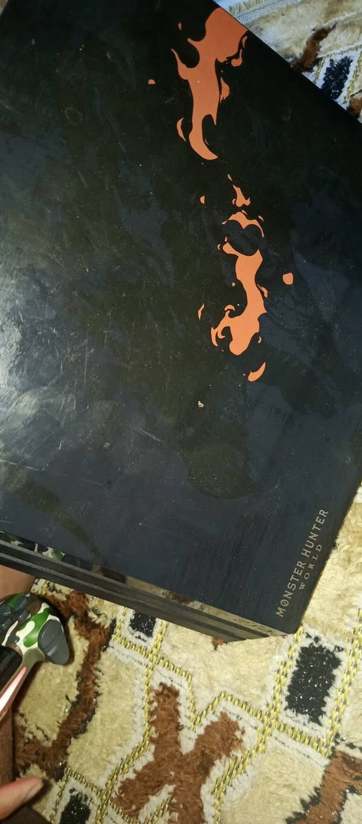 سلام عليكم ورحمه الله وبركاته بلي 4 برو 1تيرا  مهكر نظام 11 قرص تهكير مع ملحقاته كافه مكاني  البصرة قضاء صفوان توصيل ماعندي الاسف بسعر 320الف نظيف جدا


**إذا كنت صاحب هذا الإعلان وتريد حذفه لأي سبب، رجاءا أرسل رسالة إلى الدعم الفني**