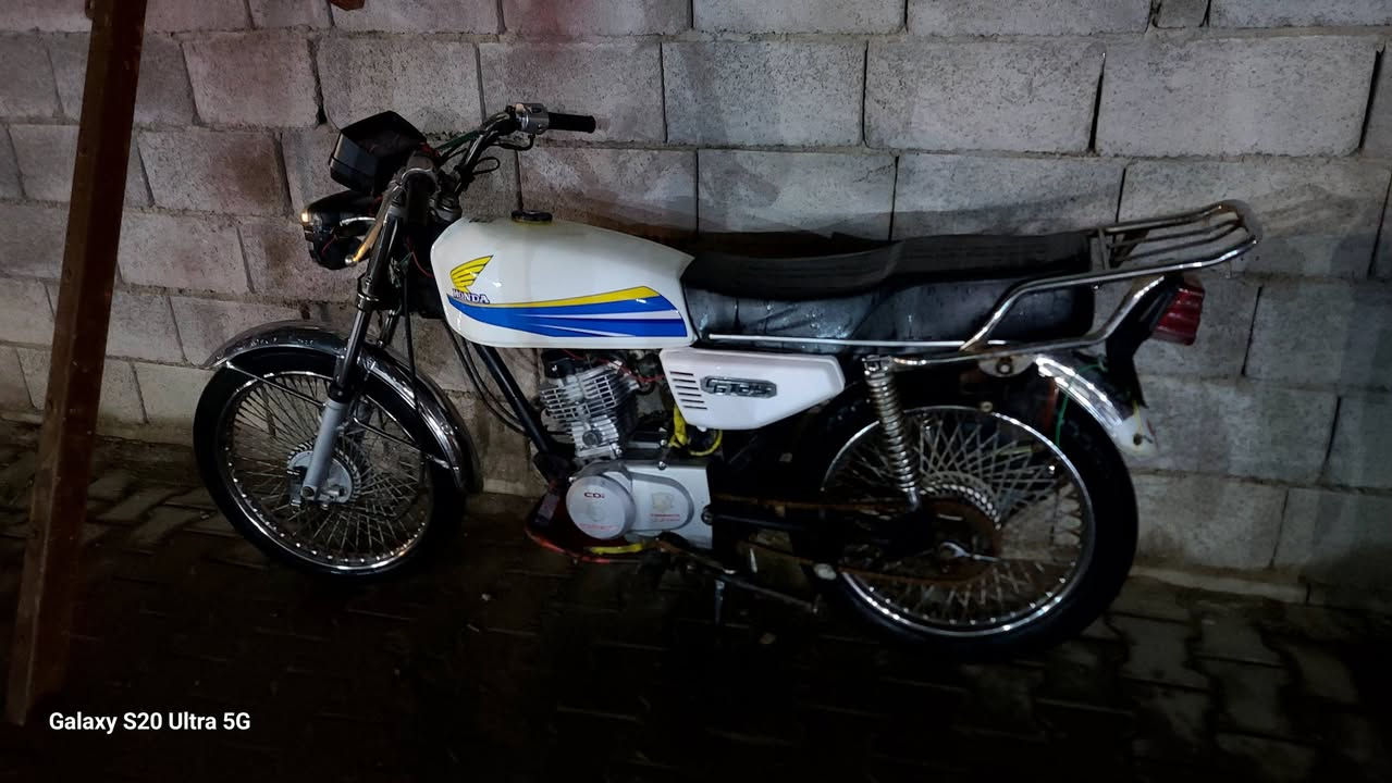 سلام عليكم دراجه تايكر 2020 أوراق اصولي دراجه خير من الله بيها صلنصه كاتم. سعرر 425 وبيها مجال مكاني واسط الزبيدية
***********
