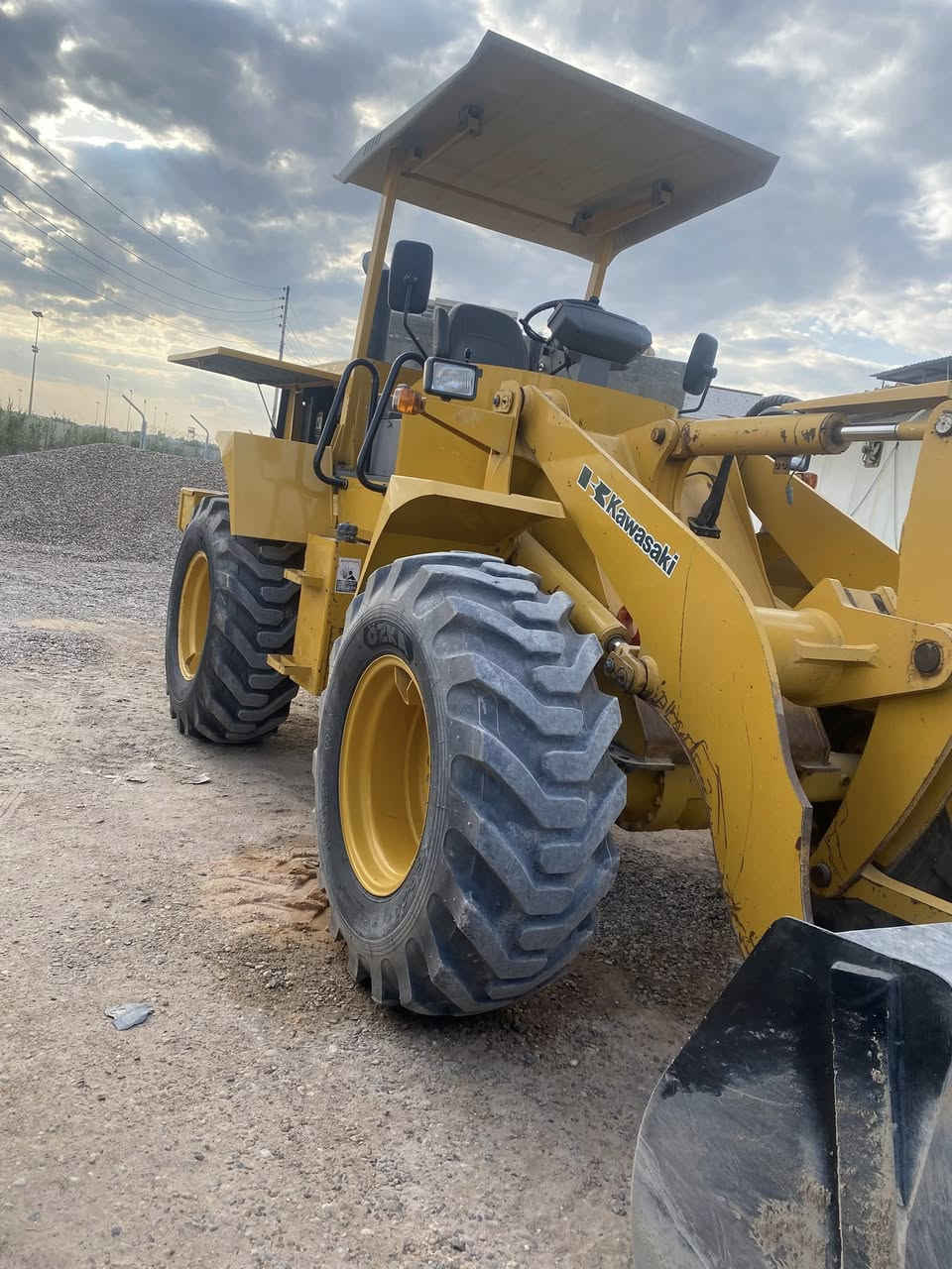 السلام عليكم   للبيع او مراوس ب٧٠ موديل قديم نوع B حصرا
شفل كاوسكي حجم ٥٠ موديل ٢٠١٠ رقم اربيل مكينة بم ونوزل صبغ فقط الجاملغات والتجاية الخلفية شفل جديد ونظيف السعر ٣٦٠$ واذا مراوس ينطي فرق دفترين 
مكان الشفل بغداد العامرية
***********
