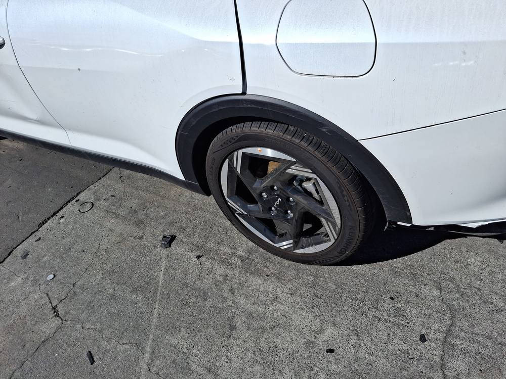 كيا فورتي للبيع السيارة حالياً بالطريق الى عمان السعر 64+النقل28 المجموع 92 بعمان تكدر ادخلهة على كتاب شهداء ***********
