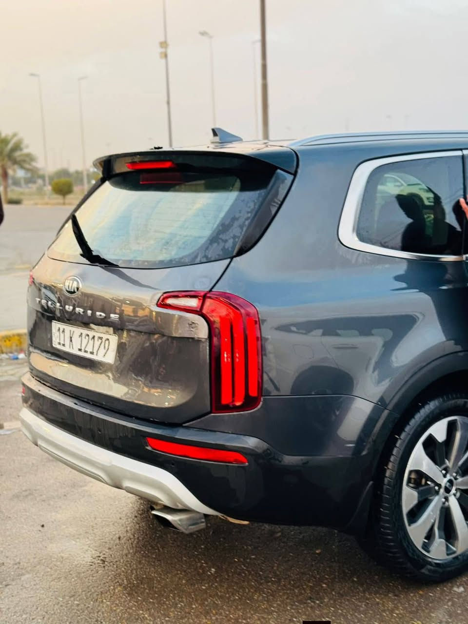 تلرايد 2020قطعه وحده صبغ قبق جنطه فقط  بدون ايرباك  بجم كبسً كير محرك كفاله
مواصفات سياره فتحه سقف 

كشن كهرباء +تدفئه تبريد بالكشنات 

ماشيه ٦٣دفع رباعي 

اوتو هولد 

رادارات 

توقف ذاتي 

تحديد مسار

ترحيب باليدات 

السعر 226بيها مجال بسيط سعر سبورتج اربعه سلندر 

الاتصال ***********
