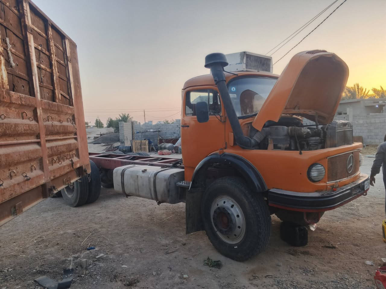 البيع موديل ٨٤ مجموعه جيئف مطوله اصل سكس شقل جديد مكلف بل نشر ***********
