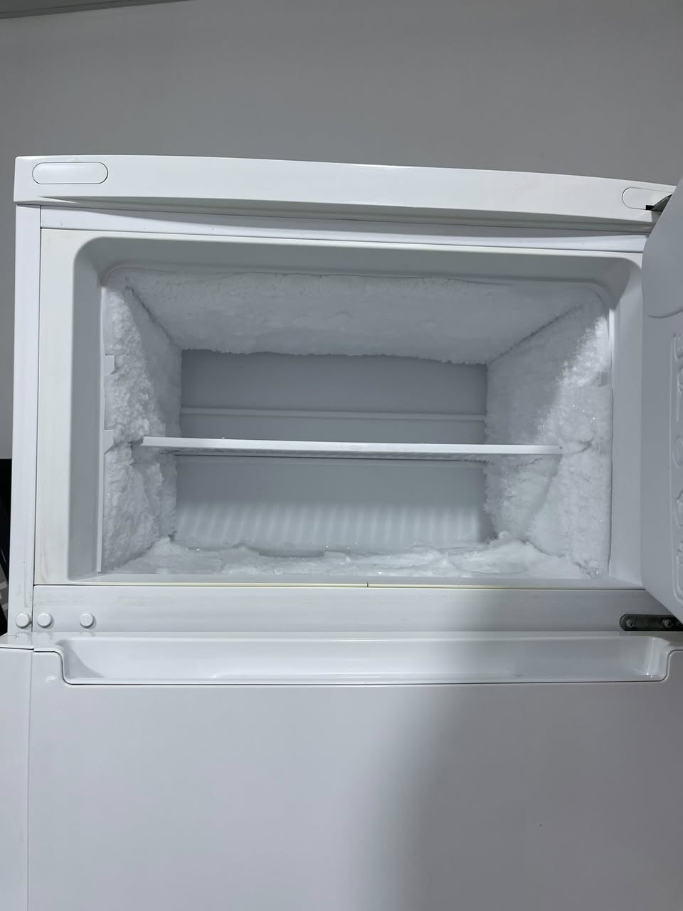 سەلاجە18قەدەم بۆفرۆشتن لە سلێمانی 
غازوو ماتۆڕی شەریکەیە دەسکاری نەکراوە پاکوو جوانە
***********
