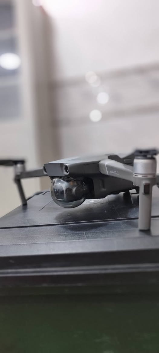 درون مافك 2 برو..
الملحقات بطارية عدد 2
شاحنة ..
شاحنة سيارة ..
قاعدة شحن اربع بطاريات ..
ريش مستعملة احتياط ..
حقيبة مقسمة ..
نقصها بطارية جوستك فقط تخلص شحن بسرعة ..

بيع او مراوس بمني 4 ..
توصيل موجود ..


**إذا كنت صاحب هذا الإعلان وتريد حذفه لأي سبب، رجاءا أرسل رسالة إلى الدعم الفني**