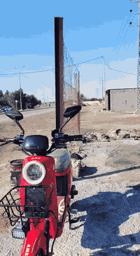 سلام عليكم دراجه للبيع نضيفه كلش وما ماشيه هواي الستفسار ***********
