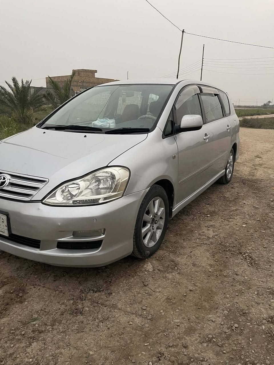 ابصم للبيع موديل 2004 رقم بصره سنويه 28 كرستال مكفوله ظربه صبق عيب شرعي صوليات سياره  تويل جاهزه مكينه وكير شرط حداديه تخم تاير لايت زنون سعر 122 وبيه مجال شراي ينتصل مكان ناصريه ***********
