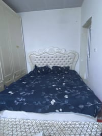 سرير • ١٧٥×١٦٠ • للبيع