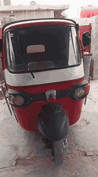 تكتك بياجو موديل 18 اوراق اصولية👌 محرك تي في اس قبل ايام من شديته التكتك خير من الله تشغل وتطلع علئ باب الله:..
( الي موشراي لايتعبني )
*********** 📲
