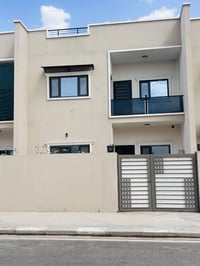 🏠 دار للبيع في مجمع الشروق (بالأقساط) فرصة ذهبية للسكن والاستثمار في م...