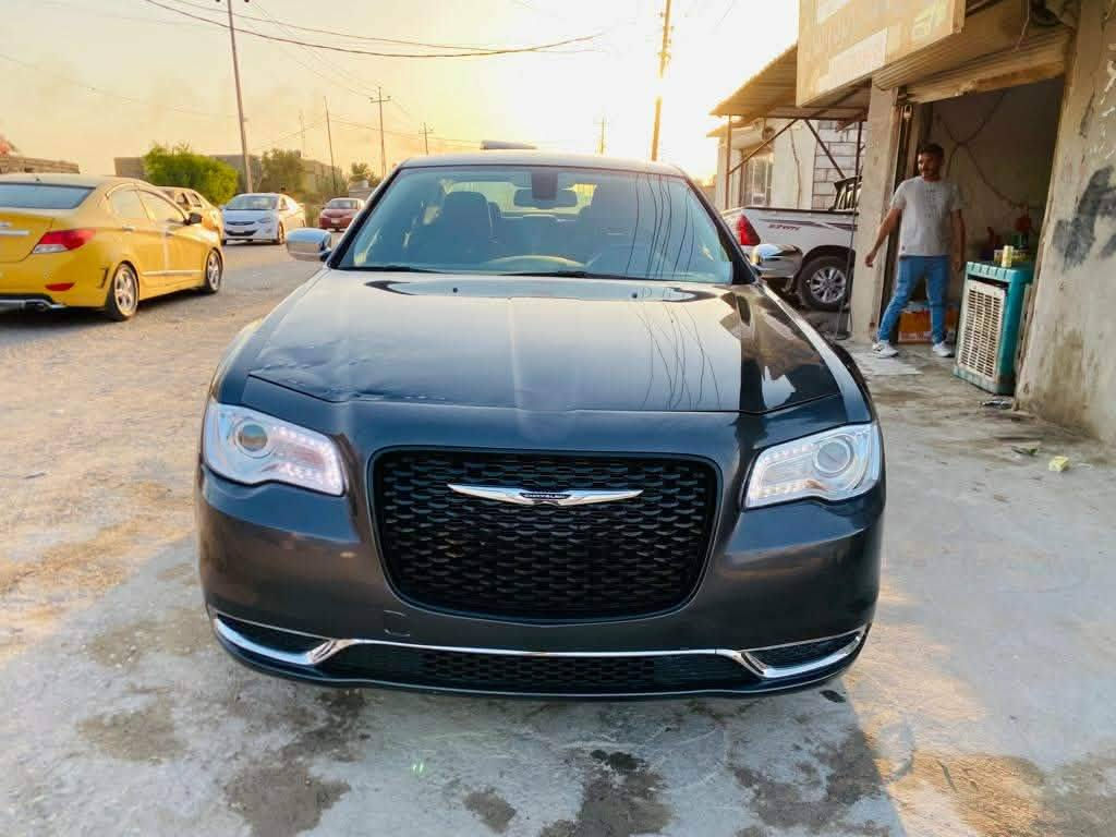 السلام عليكم سياره للبيع مديل 20 معلايه 22 كلشي واضح بل صوره مكان نجف
السعر 225$

مامتواجد عل فيس

***********
