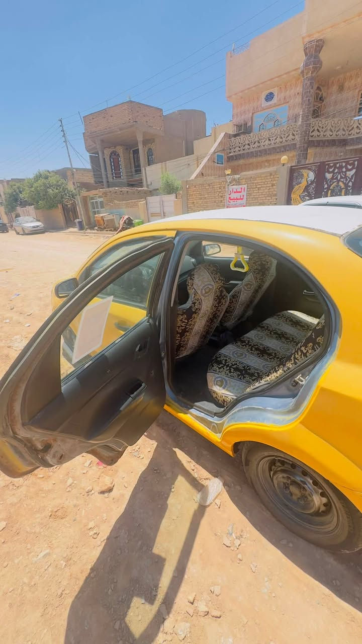 افيو خليجي 2008 للبيع السعر ٣٢
ضررها طخه قفل الجنطه ولبدنه اماميه مبدل 

سياره حلوه وعليها غرامات ينزل من السعر 
مكانها بابل الحله 
***********
