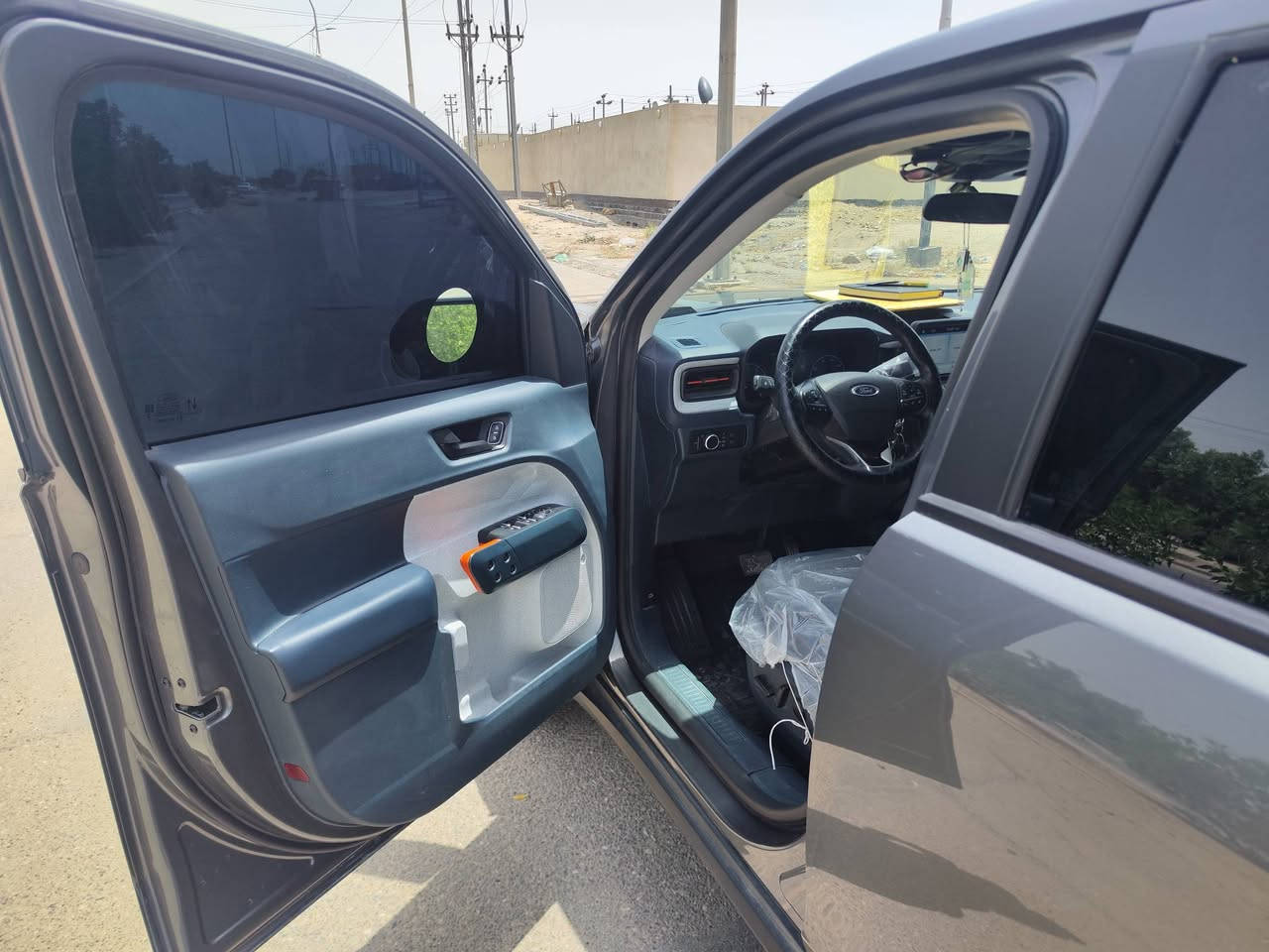 دخول جديد فورد مافريك | 2024 Ford Maverick XLT
موديل 2024
 XLT Crew Pickup
 محرك 2.0L DOHC 16V بنزين
 دفع أمامي (Front Wheel Drive)

✅ ماشية فقط 43 ألف كيلومتر
✅ سيارة مرتبة جداً واستخدام نظيف
✅ مواصفات حديثة كاملة
✅ جاهزة للفحص

📌 رقم الشاصي (VIN):
3FTTW8H9XRRB63619

📌 ملاحظة مهمة:
صور الحادث موجودة مع الصور للتوضيح الكامل، وكانت دعامية أمامية فقط وكل التفاصيل موضحة 

💰 السعر: 185 ورقة فقط

📍الموقع: البصرة
📞 للاستفسار والمراسلة: ***********

#FordMaverick #MaverickXLT #Ford #فورد #فورد_مافريك #سيارات_العراق #بيع_وشراء #البصرة #Pickup
