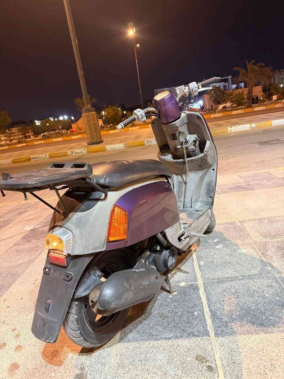 السلام عليكم دراجه بوليسي كابريته حاويه برغي مافتوح بيهه  كهرابيات كلهه شغاله سلف هندر نضيفة كلش    صاحبهه موضف ويريد يبيعهه انه مكلف بنشر مكاني ناصريه مركز رقم صاحب الدراجه ***********
