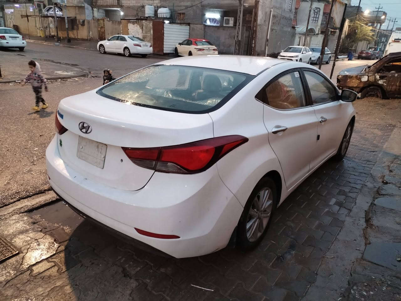 السلام عليكم لنتر مديل 2015 جاهزه مكينه كير  1800 كفليه رقم بصره العنوان بصره السعر ١١٠ بيه مجال شي بصيط (*********** )
