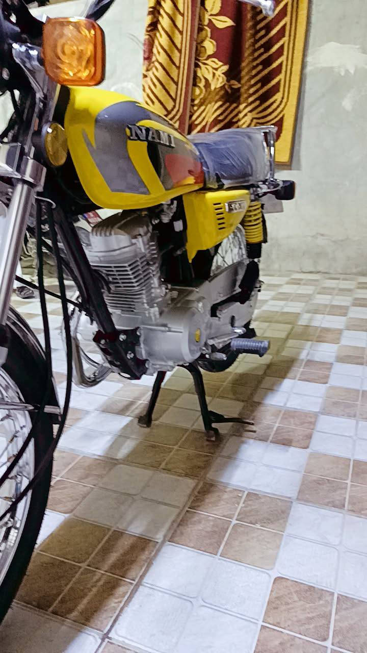 اسلام عليكم 
نامه متياز
مديل2025
مكفولة من كلشي مابيه اي نقص بس القمجي مال كيلو متر 
سعره 650 وبيه مجال
***********
العنوان بغداد
