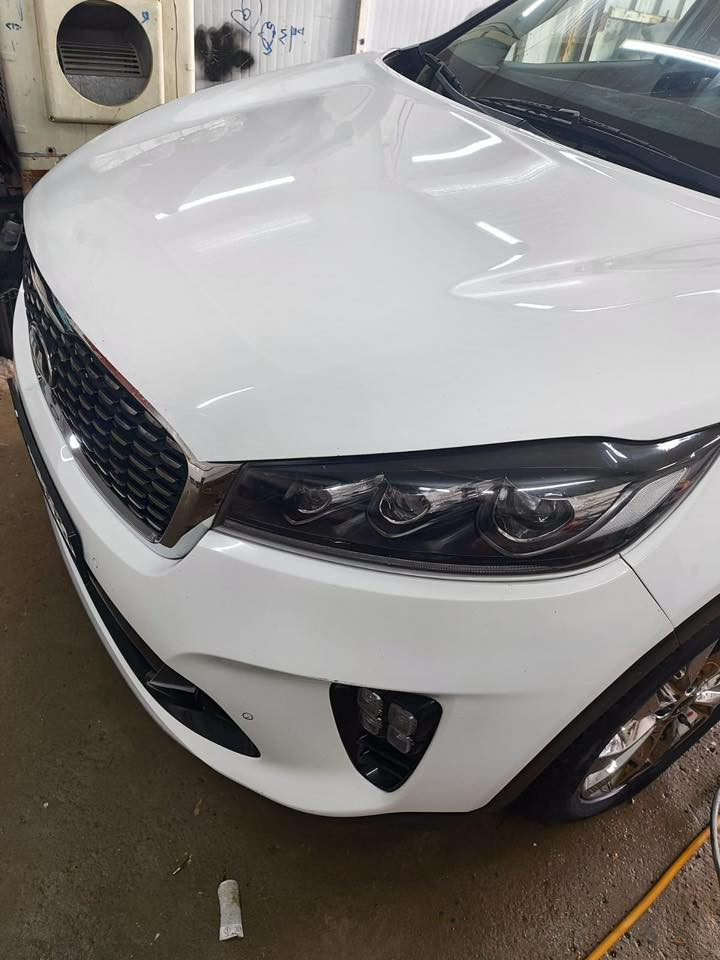 السلام عليكم
ٱڵهمـ ڝڵ عڵـےمـפـمـב وال مـפـمـב 

للبيع فقط

سورنتو 2020 خليجي 

مكفوله من لضربه ولصبغ 

عدا لبارد  بسيط

فول مواصفات عدا بانوراما

بصمه 

شاشه كبيره 

كاميرا خلفيه 

 تبريد 3 قطع

صندوق كهربائي 

كشنات كهربائي 

ويل 19 كروم

مكينه 3600 

حساس امامي خلفي 

لايت 3 عدسات

بك لايت لدات

وبيها مواصفات بعد هواي 

السياره نضيفه جداً  استعمال شخصي 

ماشيه 140 الف حقيقي 

سعر (258) ورقه وبيها مجال بسيط 

مكان السياره ديالى بعقوبة

للأستفسار الاتصال 

 ***********
