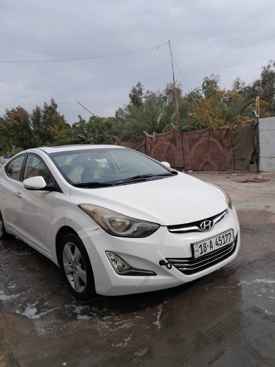 السلام عليكم
الانترا 2014خليجي محرك 1800 فول فتحه 
رقم بابل دولي ب اسمي 
بيها جاملغ وبنيد ودور الجاملغ الورا
السعر 113$وبيها مجال 
مكاني نجف 
استفسار ***********
