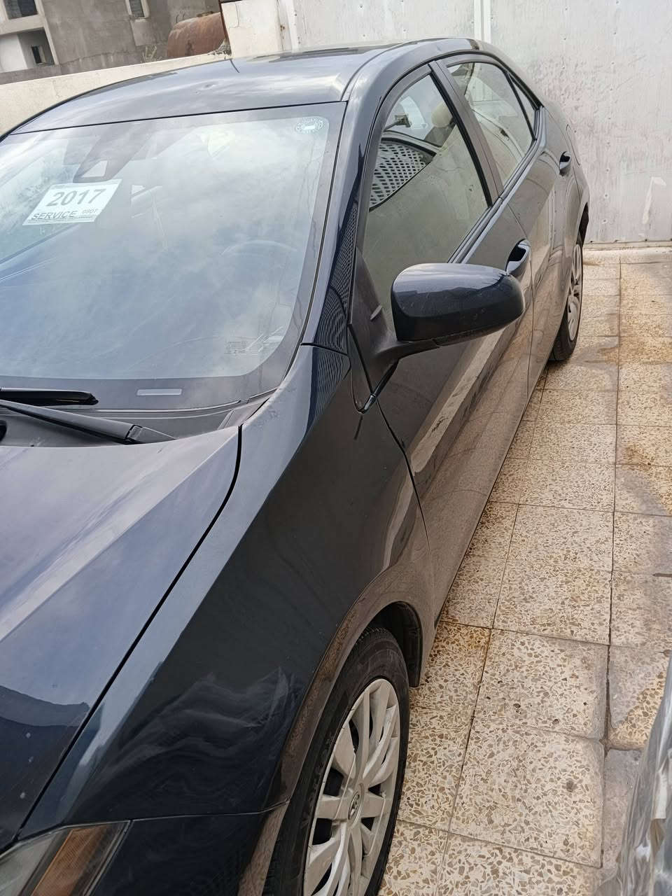 السلام عليكم كورلا للبيع موديل 2017 وارد امريكي محرك مامفتوح 18 حجمه كير تبريد طخم تاير شرط تحويل رقم دهوك دولي ضرر نص جاملغ امامي السيارة جاهزة وحلوه حيل السعر 130 وبيها مجال للشراي رقم الهاتف***********العنوان موصل
