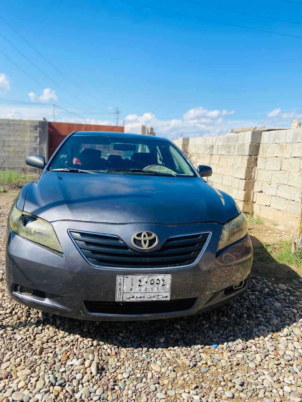 السلام عليكم للبيع كامري موديل 2007 رقم صلاح الدين الماني شرط التحويل محرك بي بدايه تبخير كير صدر كهربائيات شرط سنويه نافذه 2028 السياره مصبوغه   عام السعر المطلوب 70$ وبيها مجال مكان السياره صلاح الدين العلم رقم صاحبها /***********
