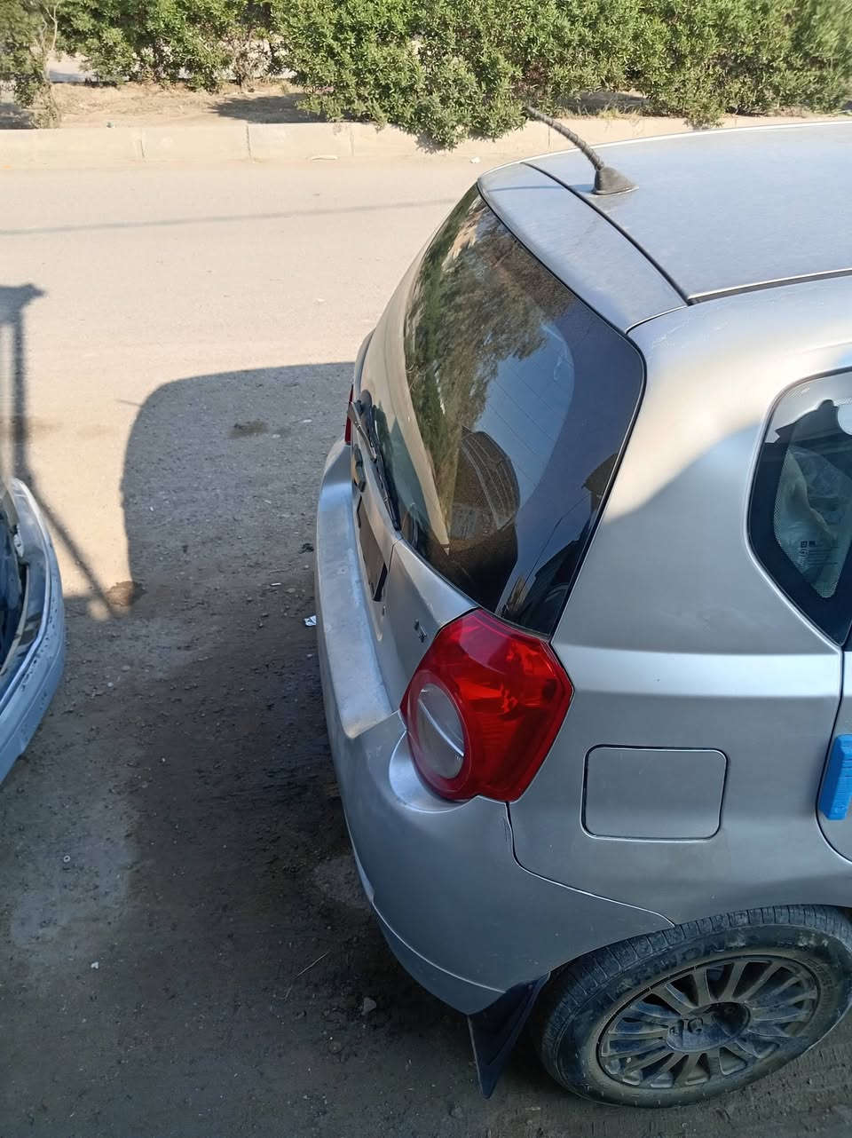 افيو موديل 2009 رقم ديالى كير مكينه كورلاء يارس خير من الله صدر خلفي امامي جيد  انت تاخد رقم انكليزي سنويه جديد معامله كامله على البصمه بسمي سعره ٣٨  مكانه بعقوبه للتواصل ***********
