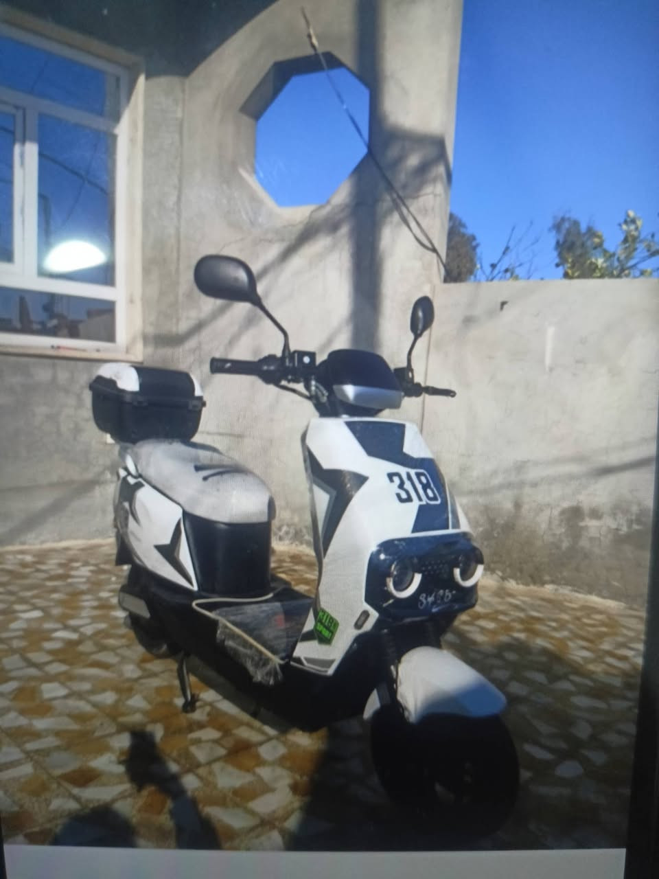 السلام عليكم ورحمه الله وبركاته 👋
بسم الله الرحمن الرحيم 🥰
اسم الماطور 318 اباجي أو ابتاشي 🥰
موصفات معروفه  للبيع  
6/1 بطاريات شرط 🥰
4/2 نمر 😍
3/مثبت سرعه 🥰
4/السرعه 99😍
5/حقيقي 70الى75. 🥰
6/نضام بارك للتوقف 😍
7/ نضام بك رجوع لل خلف 😍
8/اشاير يمين ويسار+دبل اشاير 👉👈
9/ لايت عالي ناصي 😍
10/مدخل يو اس بي 😍
11/تايات جدد اعراض 😍
12/لون  ابيض
13/اصطابات دسك ورا وكدام 🥰
14/صندوق تحت الكشن 😍
15/ قاطع دوري ⚡
16/امرايات عدد2اصليات مال شركه✈️
17/شاحنه ثقيله الاصليه 🥰
18/ملف 2500  ✈️
19/ الماطور ربع ماطصرف عليه 🥰
20/السعر 550
21/مكاني موصل مزارع زيونه قرب المرور 
22/رقمي***********ي واتساب 👉
23/المو شراي لايدخل عل خاص 😍
24/الماطور بحاله جيده جدا 🏍️
25/تحياتي للجميع 🥰
