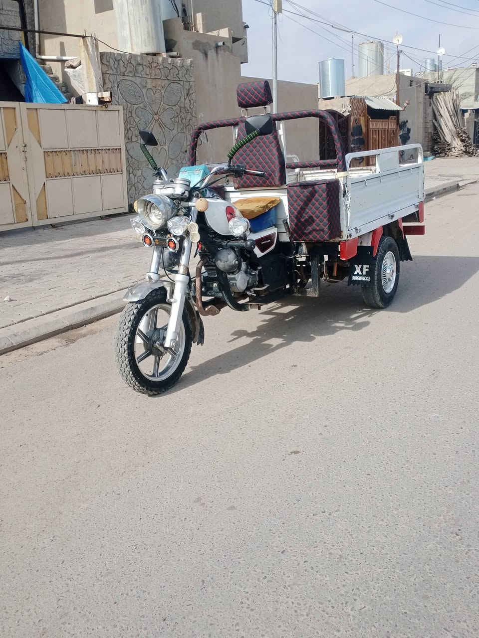 السلام وعليكم عندي ستوته البيع موديل 19محرك تايرات كهربائيّة كلهه بل ركبه شاصي بل شرط بليته منفيس كامل ستوته فول مفول ستوته على بلادي فحل عالي شاخوان ماطور دبلات ختم شرط ستوته على شركه المكان كركوك حي الحجاج السعر مليون 225بي مجال قليل حيل الشراي يخابر ***********
