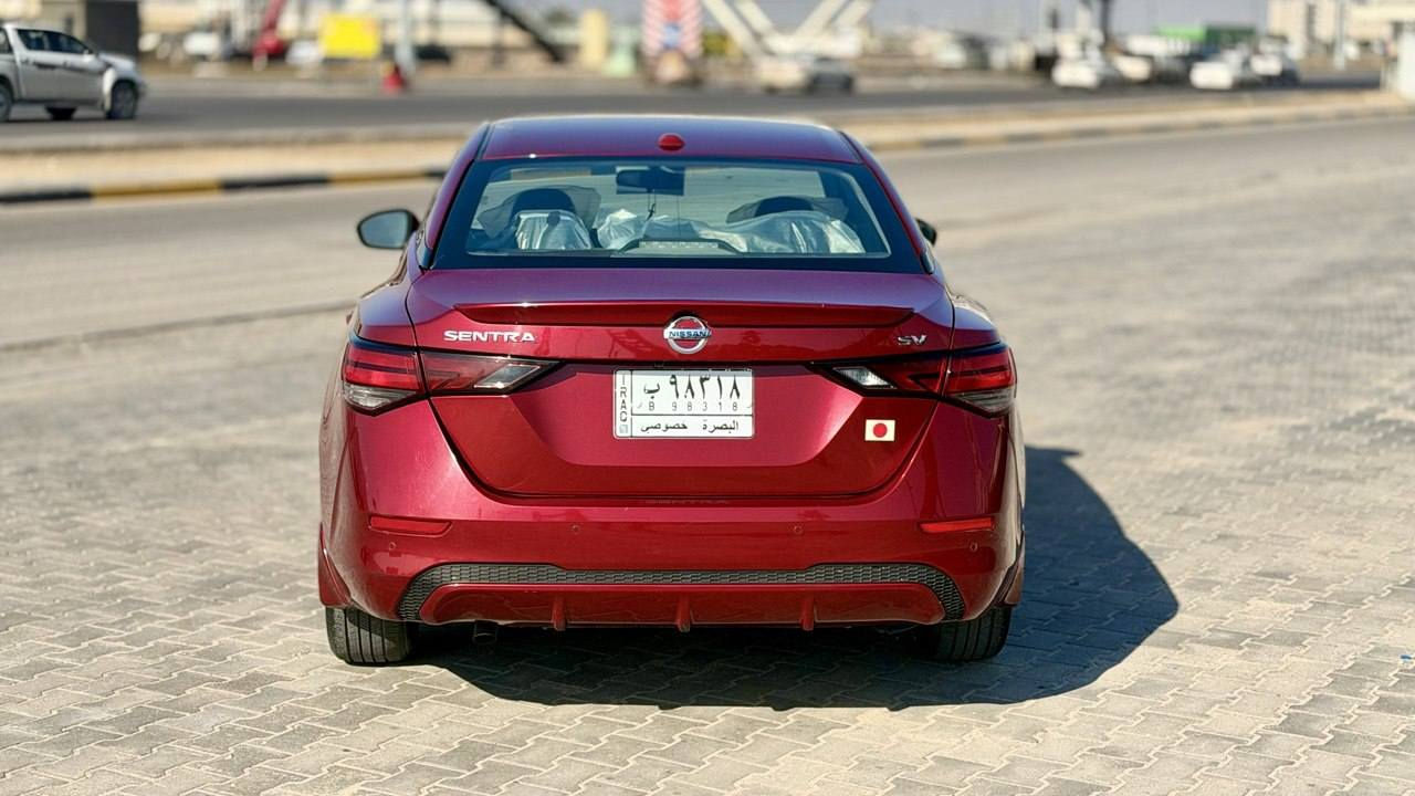 السلام وعليكم من رخصت الادمن نيسان سنترا مديل 2021 كفالة عامه نسبت غرق تعمل وتسير حجم المكينة 2000 بصره معوقين وكالة ثاني يوم بيع أو مراوس حسب القناعة سعر 130 بي مجال شراي يتصل رقم تليفون ***********
