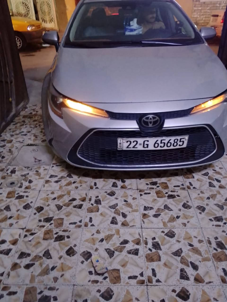 السلام عليكم
كورلا وارد امريكي 2020le معروفه مواصفاتها  رقم اربيل سنويه بسمي مكفوله من الصبغ والتبديل ايرباك مكفول بيها بارد طرف الجاملغ الخلفي الأيمن وبيها رصعه بلجنطه  واضحه بلصور محرك مكفول الكير بي صوت بلظاغطه فقط بدايه التشغيل ما بي اي مشكله بلتنمير وين متريد نفحص صور الحادث بالمنشور وكلشي موضح 

السعر ١٥٠ بيها مجال حك الجيه مكاني بغداد الأمين الثانيه للإستفسار ***********
