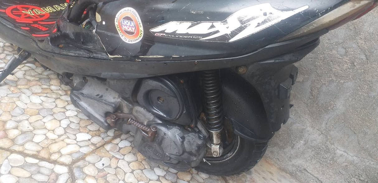 السلام عليكم
ماكس 140 ثعلب مكينة بلادي مامفتوحة 
دراجة عوزهة دشبول عداد 
السعر 300 وبيهة مجال 
مكاني بغداد الامين الثانية


**إذا كنت صاحب هذا الإعلان وتريد حذفه لأي سبب، رجاءا أرسل رسالة إلى الدعم الفني**