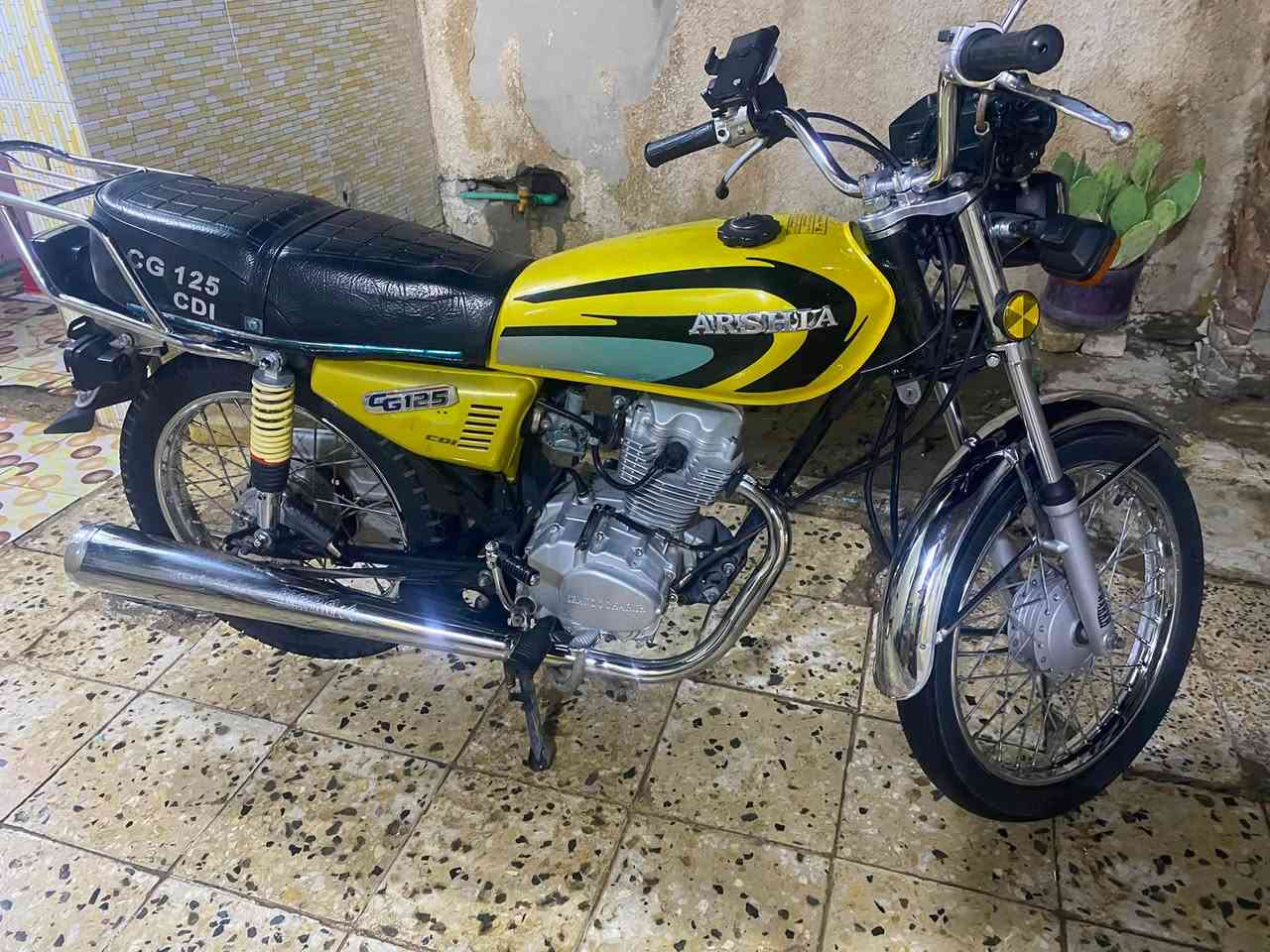 اربعه كير ارشه اوراق اصولي شاصي 21 معمره 23 نظيفه كلش العنوان نعمانيه سعره 800وبيه مجال ***********
