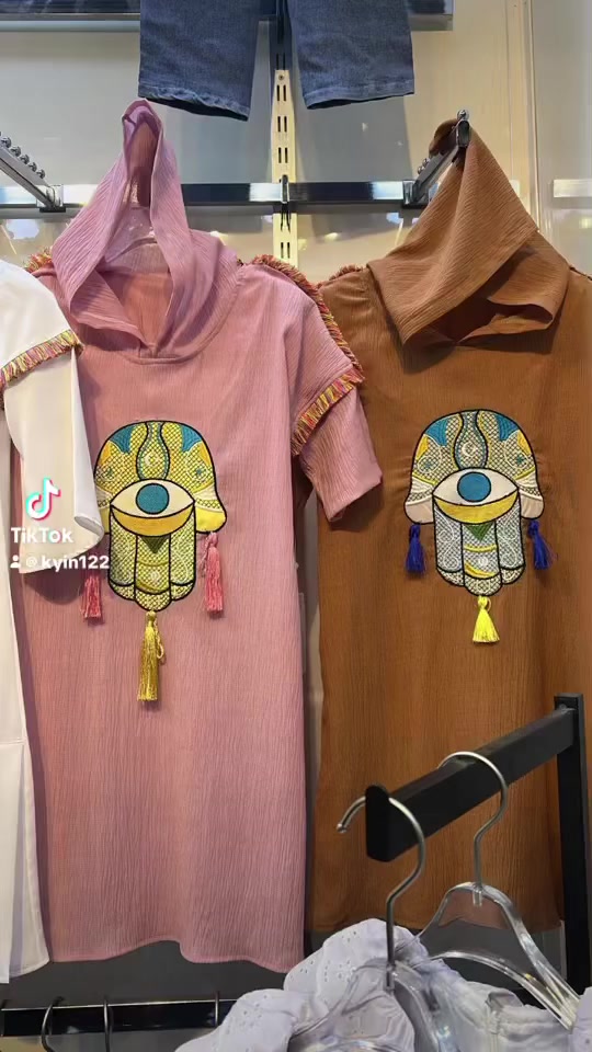 رمضانيات بناتي فد شي يجنن 
قياس من ٤ سنوات الئ ١٢ سنة 
جميع الموديلات الرمضانيه تجدونها عندنا 
أزياء كاظم البدري


**إذا كنت صاحب هذا الإعلان وتريد حذفه لأي سبب، رجاءا أرسل رسالة إلى الدعم الفني**