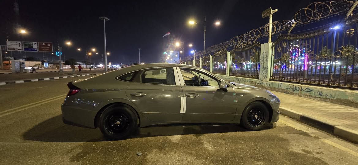 السلام عليكم
سوناتا ٢٠٢١ امريكي حادثها باب وجاملغ بالصور
بيها مكانات صبغ ابيع حزام 
فول مواصفات عدى البصمه 
مكينه ٢٥٠٠ كفاله كير كفاله تبريد ثلج 
حداديه تخم تاير كله جديد 
السعر ١١٠ قفل
ميسان العماره ابو رمانه 
***********
