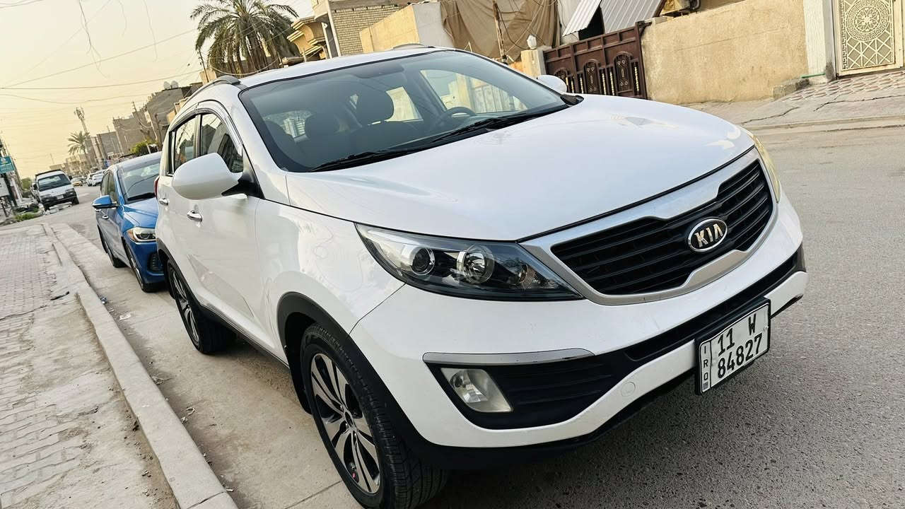 بيع او مراوس سبورتج 2011 خليجي مكفولة من الصبغ والتبديل فقط بارد بسيط بالهلال الخلفي مكانها بغداد الكرخ السعر 135 وبيها مجال بسيط ***********
