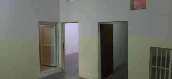 اعلان رقم (779)
بيت طابو طابق واحد للبيع 
مساحة/115م 
العنوان/كوجوك بازار 
السعر/65 مليون 
-*-------------------
للاستفسار اكثر مراجعة مكتب محمد الواقع في فلكة راس فرع جامع الامام علي او اتصال بالارقام التالي 
***********
نستقبل كافة عروضاتكم سكنية وتجارية في كافة المناطق طوز و كركوك...
