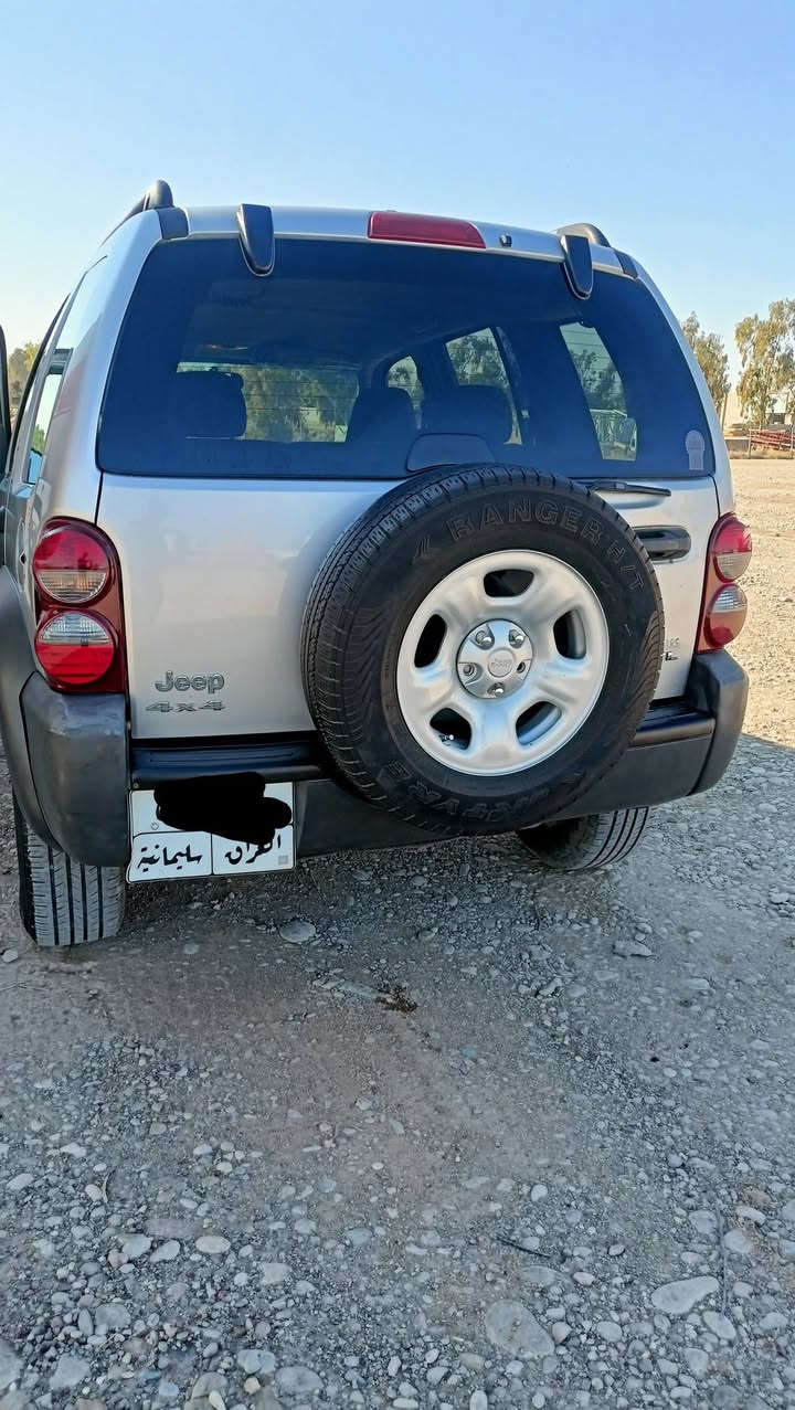جيب ليبرتي موديل 2007 بدون صبغ بدون ضرر سعر 85 مجال ***********
