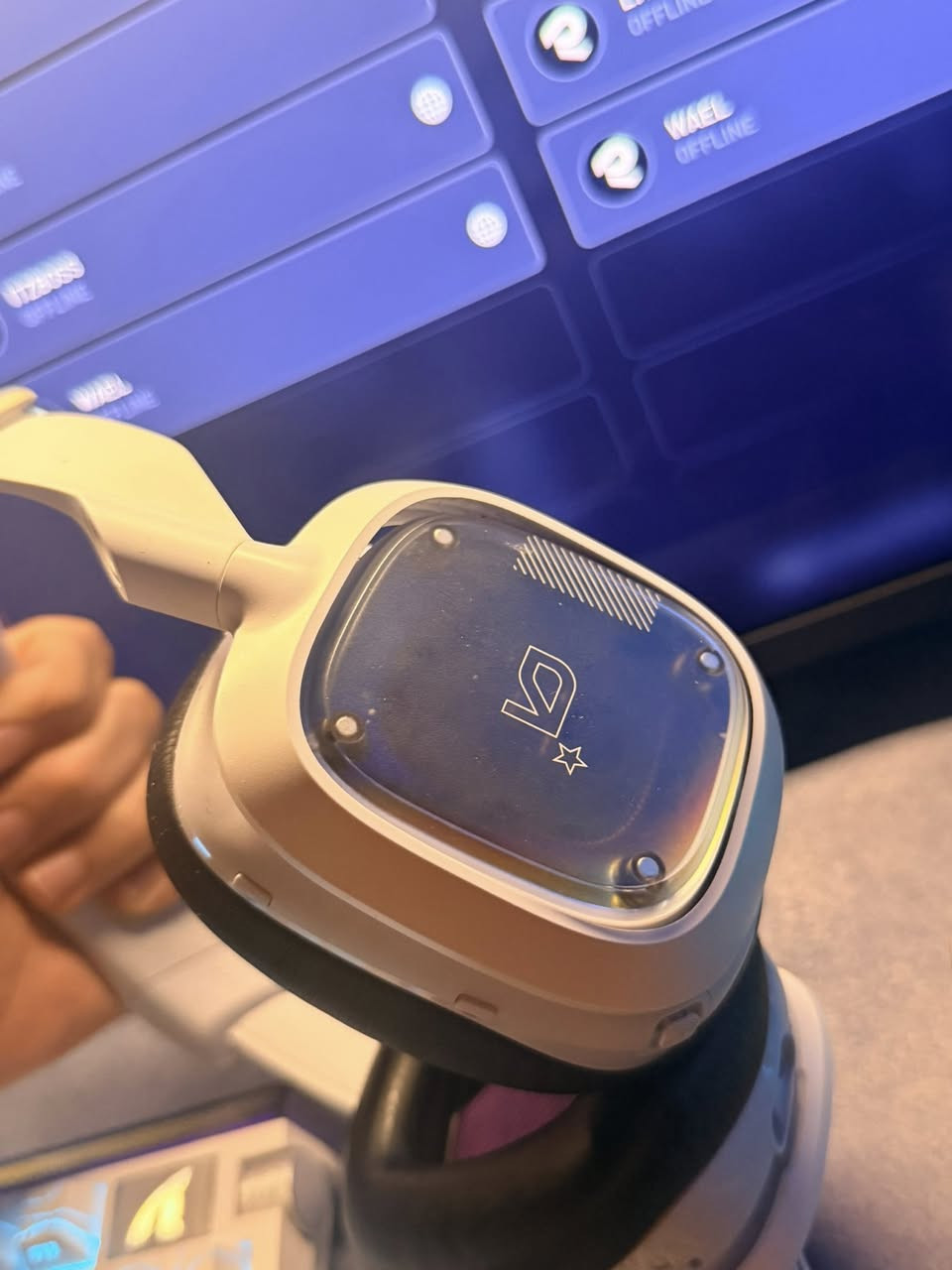 Astro A30 للبيع
المكان النجف 
السعر 125
مثل ماتشوفون النظافة 100/100 
بس جنطه وياها و المايك و محلقاته 
كارتون ضايعة
السعر 125 اللف قفل

 
للعلم سعر الجديدة مرفق بالصور 250 اللف 
حاسبهة نص السعر

المكان النجف


**إذا كنت صاحب هذا الإعلان وتريد حذفه لأي سبب، رجاءا أرسل رسالة إلى الدعم الفني**