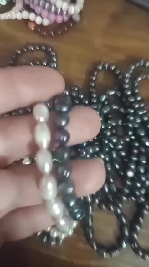 ✨ قطعة اليوم المميزة
سوارة لؤلؤ طبيعي — نعومة وفخامة بإطلالة واحدة 💎
الكمية محدودة جداً
للحجز الآن  على الواتساب

***********
