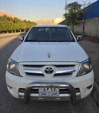 هايلوكس • ٢٠٠٦ • دهوك