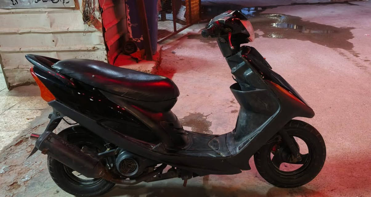 ماكس عدل السعر ٤٠٠ وبيها مجال شغاله سلف وهندر وكهربايات كلها شغاله العنوان الأمين الثانيه شارع نواب الضباط يم تقاطع الزهور رقم الهاتف ***********
