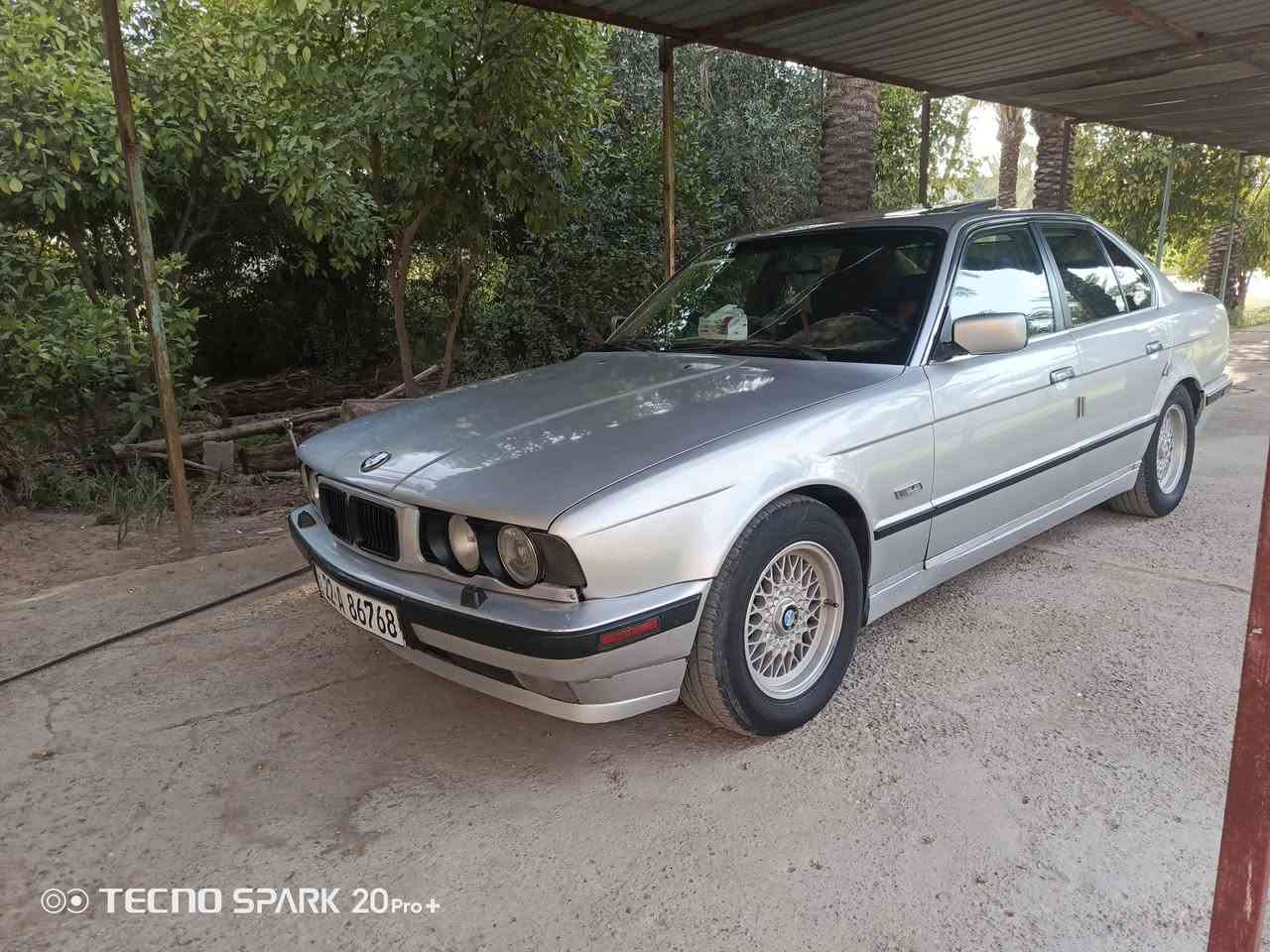 سلام عليكم
BMW محرك مسكر كبس

كير اوتماتيك تنتة طكتين جامات امامي خلفي  كهرباء

 تبريدثلج كشنات جلد مسجل شاشة سستم سماعات

 +مضخم رقم  جديد دولي باسمي شرط التحويل ثاني يوم

لايت منضومه زنون  سنترلوك ريمونت

 هزة جديدة صبغ عام جمالية  

مكاني بغداد 

السعر  58

***********
