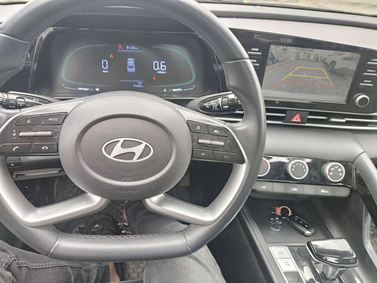 سلام عليكم النترا تجميع صيني مديل 24  رقم سليمانيه   ماشيه 31 السياره كفاله عامه عده رصعه زغيره رقم سليمانيه تحويل مباشر السياره بسم عربي مو كردي العنوان بغداد الإستفسار ***********
