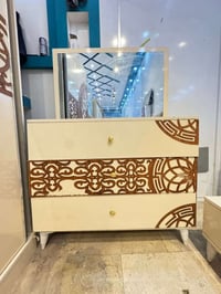 طقم ٥ قطع • غرفة نوم