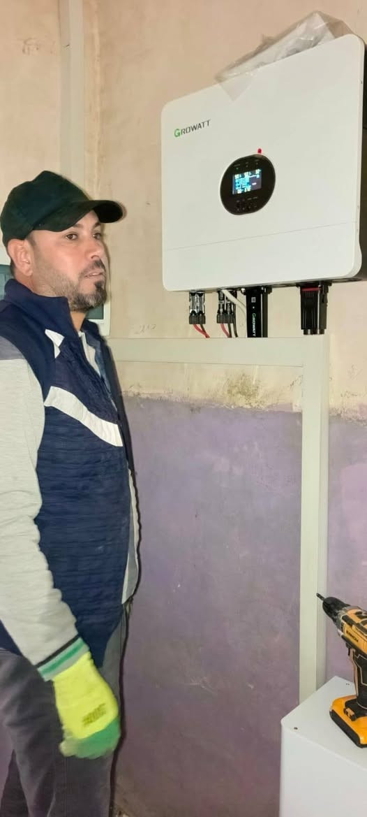 شركة الشروق للطاقة الشمسية النظيفة
👈👈👈👈في كل مكان وفي كل دار 👉👉👉👉

 👍🏻شعارنا الدقه والإتقان والاخلاص بالعمل 👉

تم بحمد الله وتوفيقه تنصيب منظومة  طاقه شمسيه 
في محافظة صلاح الدين قضاء الشرقاط الساحل الأيسر قرية اسديره الصحن 

للدكتور عيدان الصحن 
 /السبت /14/ 3 / 2026

 قدرة المنظومة 
👍  16 أمبير ليلي و 16 أمبير نهاري 🔅 💫💥

مكونات المنظومة
بطاريه 16 كيلوواط عدد 1 
انفيرتر 6 كيلوواط جناحين 
الواح عدد 8

عاشت ايديكم الكادر المميز
بقيادة الأستاذ ناظم الصحن 
و  الأستاذ عياد الجبوري 

مواد اصليه من ارقى الشركات العالمية 
ضمان حقيقي مع وصل مختوم باسم شركتنا 
صيانة  كادر متخصص في صيانة المظومات بشكل دوري وفي اي وقت  

شركة الشروق للطاقة الشمسية النظيفة مستعدون لشد وتنصيب الطاقة الشمسية خارج وداخل المحافظة وبسعر مناسب جدا 
متوفر منظومات طاقه شمسيه ونقد اقساط عن طريق ماستر كارد او كي كارد الرافدين حصراً 
موبايل 
 استاذ سعيد *********** 
استاذ ناظم *********** 
استاذ عياد ***********
