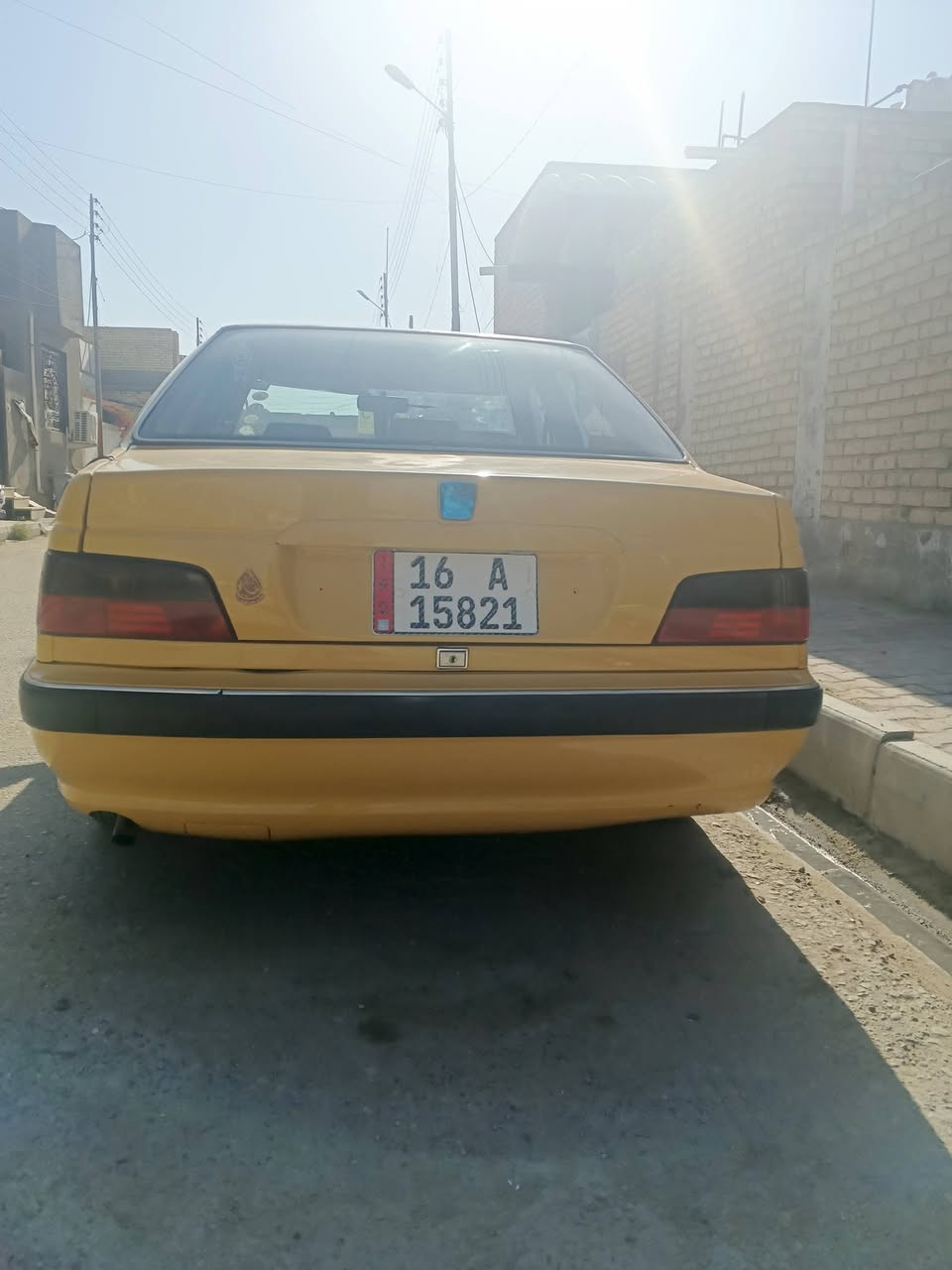 سلام عليكم بيجو بارص لبيع مديل 15رقم قادسيه انكليزي بسمي تحويل ثاني يوم حداديه جديده تخم تاير دوشمه جديده سعر 46وبيه مجال  اللستفسار اتصال ***********مامتواجد عل فيس
