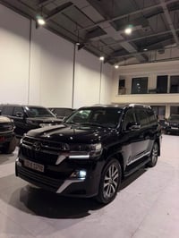 لاندكروزر GXR • ٢٠١٦ • جلد كهربا