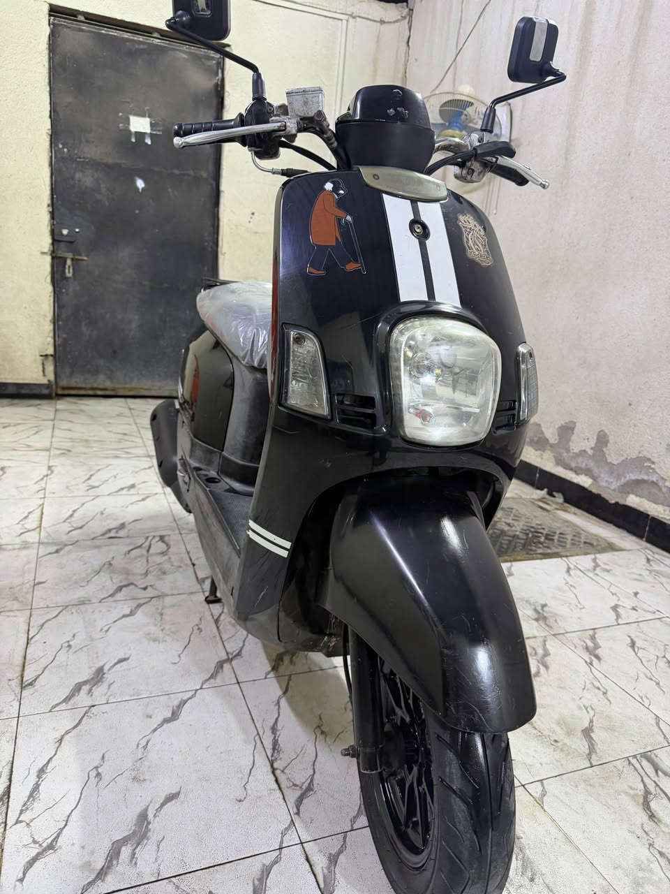 ماكس بوليس كابريتر مو نوزل دراجه بلاد كلشي بيها شغال بوشه بلاد ما مفتوحه دراجه شلعه ومعدل ونعومه كلش حلوه دراجه السعر ٩٥٠ اتصال *********** عنوان بصرة المشراق البصرة, العراق
