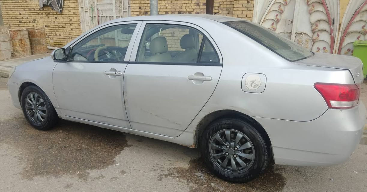 السلام عليكم G3 2016 BYD للبيع جاهزة كير مكينة كهربائيات مبدل جاملغ واحد الامامي فقط سنوية جديدة لل30 رقم انگليزي المكان ميسان المجر الكبير ***********
